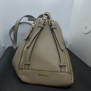 Vince Camuto